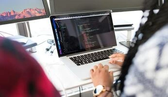 Kursus Coding Raya School Terbaik di Jakarta Kursus Coding Raya School Terbaik di Jakarta