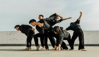 Kursus Dance Raya School Terbaik di Jakarta Kursus Dance Raya School Terbaik di Jakarta